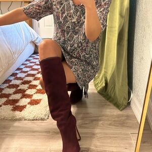 NWOT Stuart Weitzman Luxe knee-high Boots